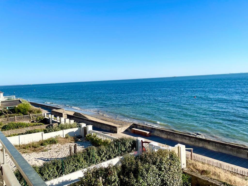 Apartment Large Direct Access To The Pornichet