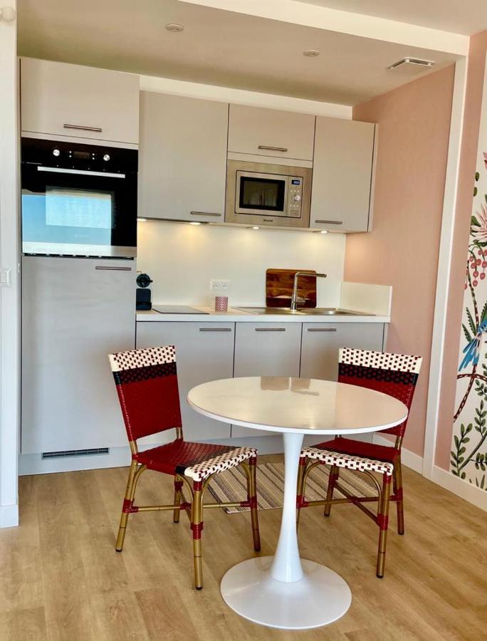Large Direct Access To The Apartment